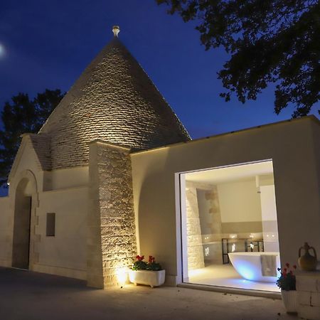Td Trullo Roverella Charming Trullo With Pool Castellana Grotte Bagian luar foto