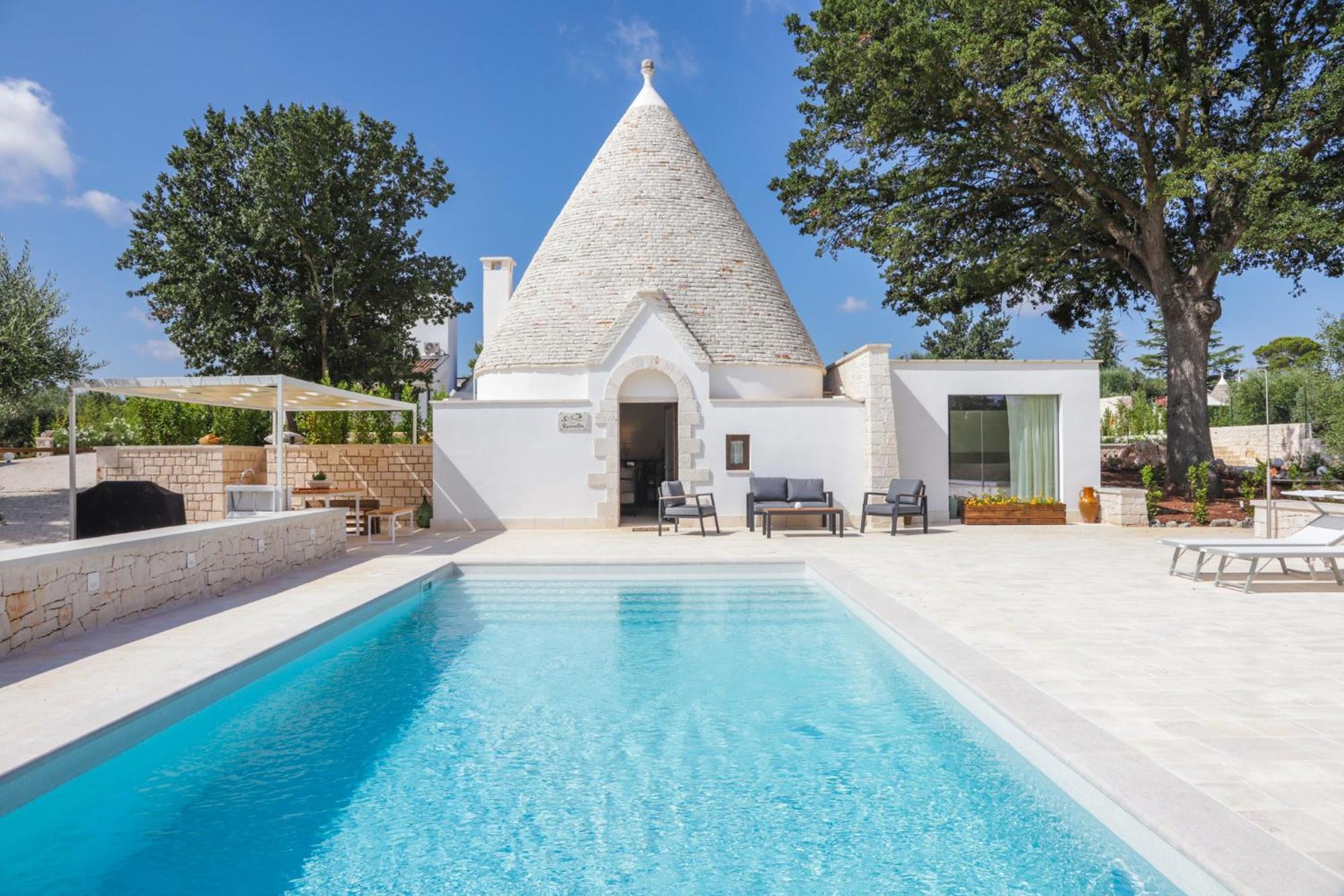Td Trullo Roverella Charming Trullo With Pool Castellana Grotte Bagian luar foto